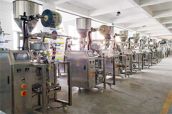 小型食品污视频成人进行定量分装